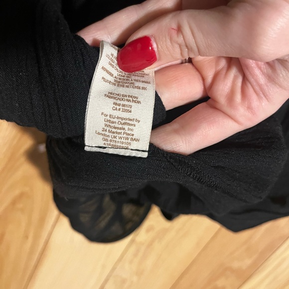 Free People Rayon Jumpsuit Plunging Neckline Cut Out Wide Leg Gauzy Fabric S - Picture 3 of 7